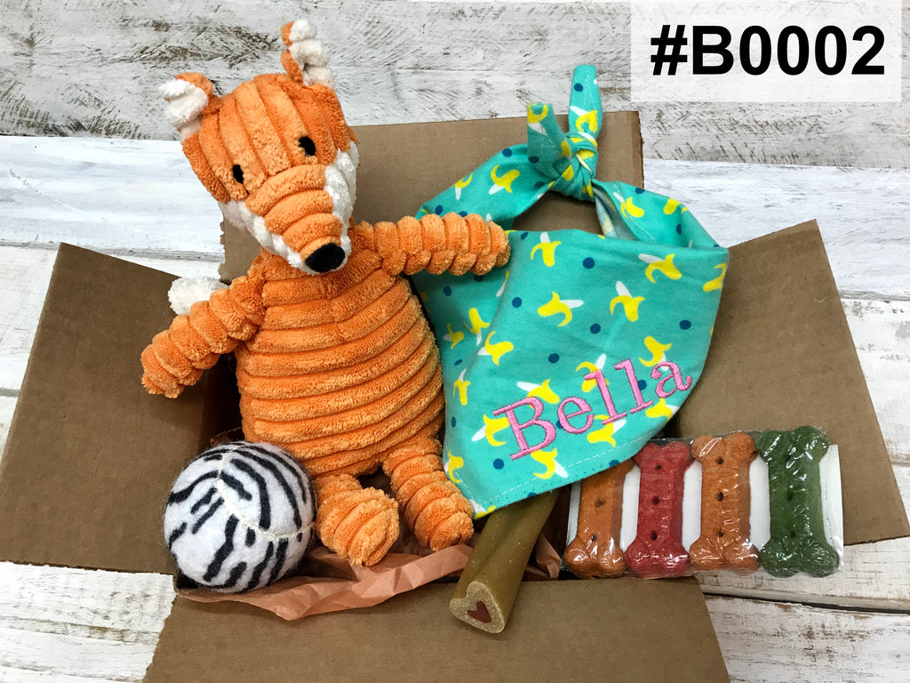 Personalized dog gift box. Customized pet gifts