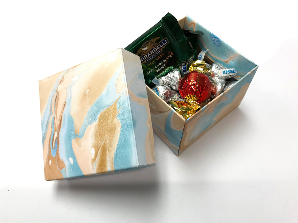 10 Marbled Gift Box with Lid - 3.45''x 3.45''x 2.75'' - OakPo Paper Co.
