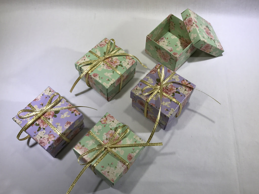 10 Rose Gift Box ( B15 ) - OakPo Paper Co.